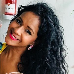 Meet your Posher, Maricel